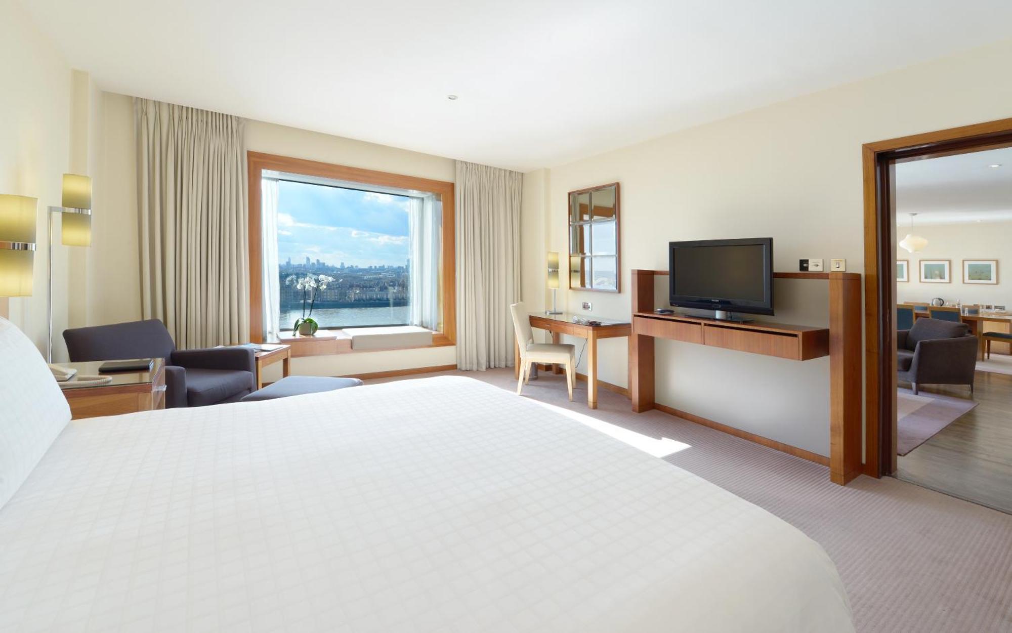 Queen Room with Two Queen Beds - Hearing Access/Non-Smoking
